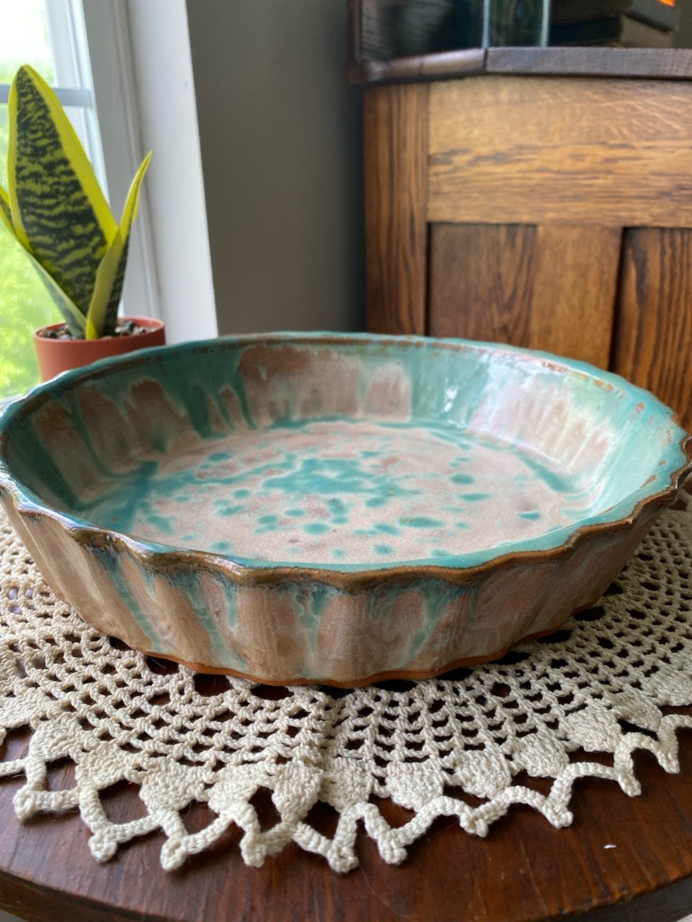 Browns Pottery Handmade Ceramic Pie Dish - Turquoise and Cream Glaze EUC